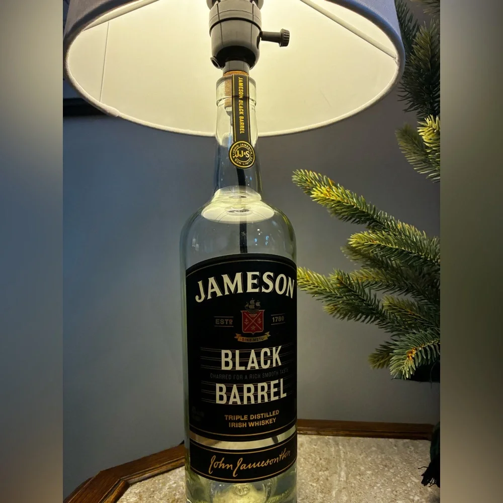 Jameson Black Barrel Whiskey Liquor Glass Bottle Lamp
